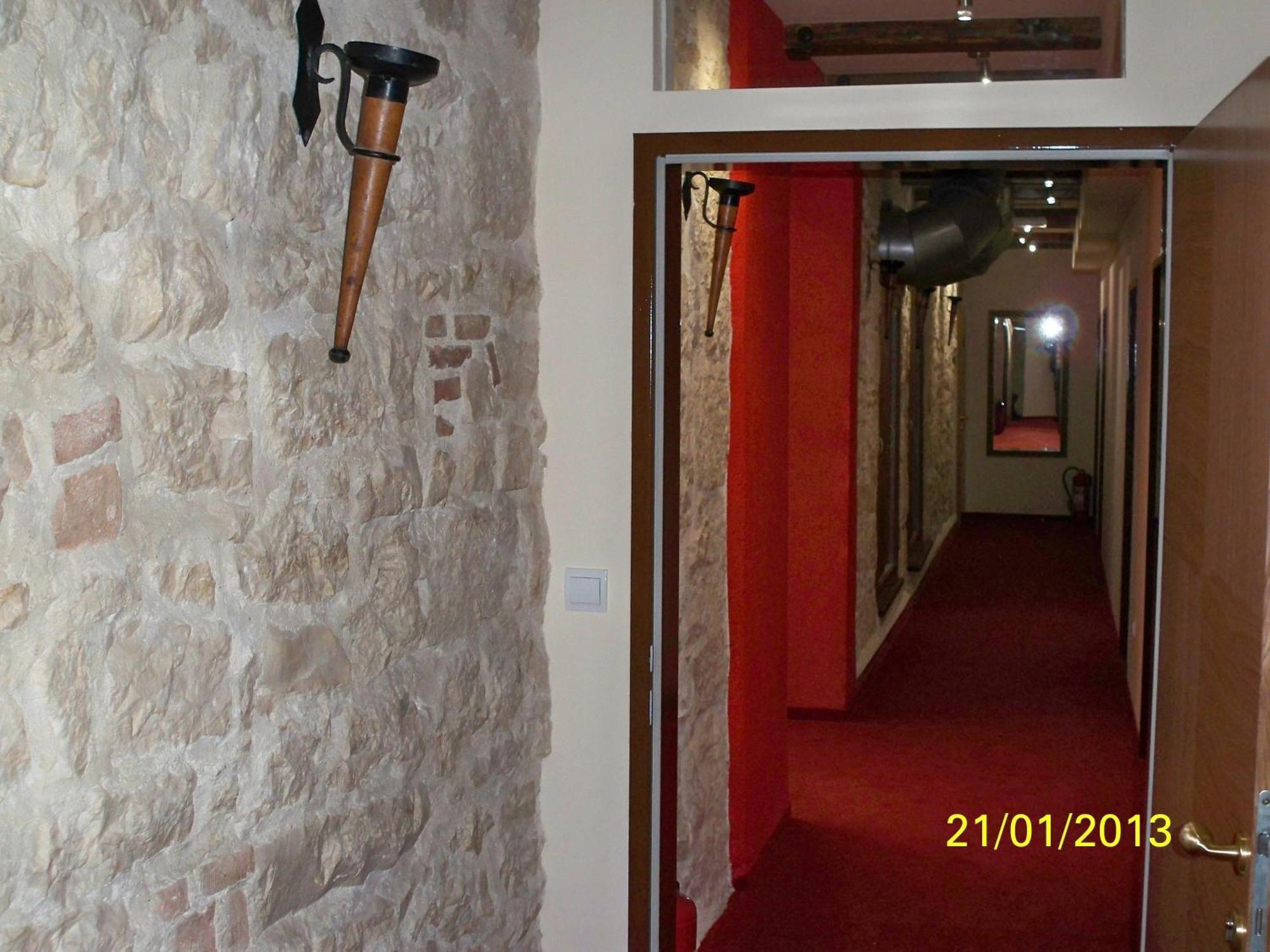 Hotel Carpymore บีโอกราดนาโมรู ภายนอก รูปภาพ