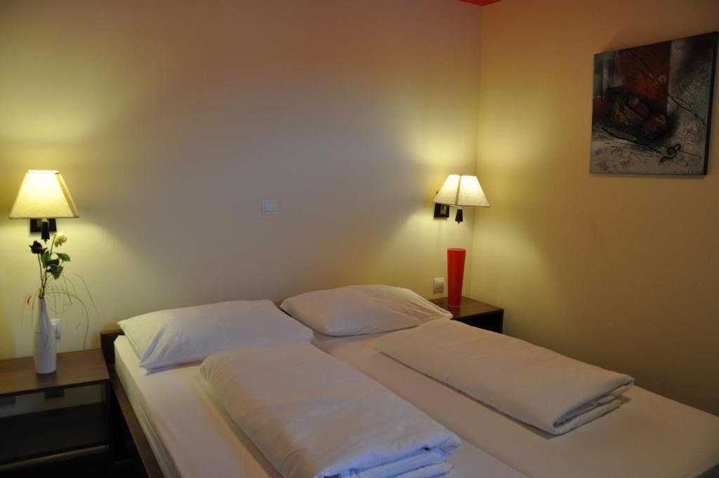 Hotel Carpymore บีโอกราดนาโมรู ห้อง รูปภาพ